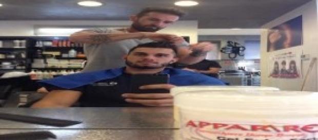 Emanuele ha deciso di farsi biondo Emanuele ha deciso di farsi biondo