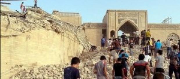 Profughi della minoranza Yazidi in Iraq Profughi della minoranza Yazidi in Iraq