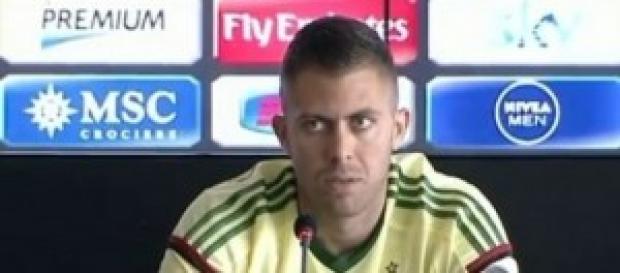 Jeremy Menez, protagonista con la maglia del Milan Jeremy Menez, protagonista con la maglia del Milan
