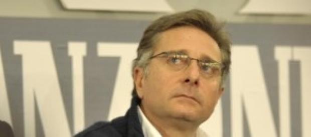 Paolo Bonolis ha provato l'LSD a 16 anni. Paolo Bonolis ha provato l'LSD a 16 anni.