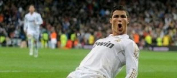 El Madrid golea gracias a Cristiano Ronaldo. El Madrid golea gracias a Cristiano Ronaldo.