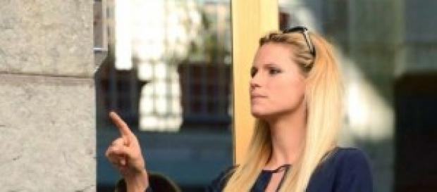 La showgirl Michelle Hunzicher La showgirl Michelle Hunzicher