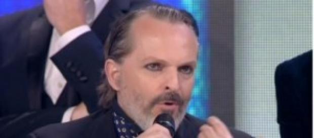 Anticipazioni tv: Miguel Bosè lascia Amici. Anticipazioni tv: Miguel Bosè lascia Amici.