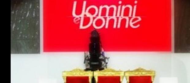 Uomini e donne, casting a Milano e Bari in ottobre Uomini e donne, casting a Milano e Bari in ottobre