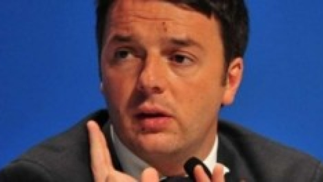 Renzi, alle prese con la Job Act