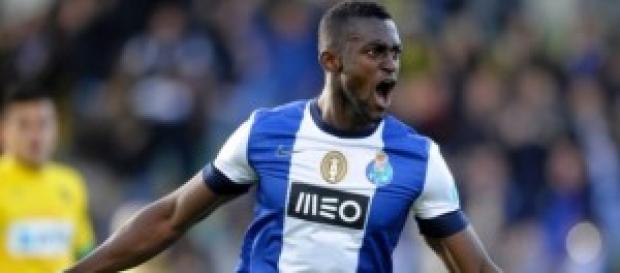 l'attaccante del porto Martinez l'attaccante del porto Martinez