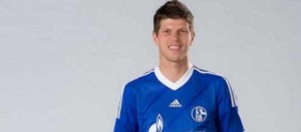 l'attaccante dello Schalke 04 Huntelaar l'attaccante dello Schalke 04 Huntelaar