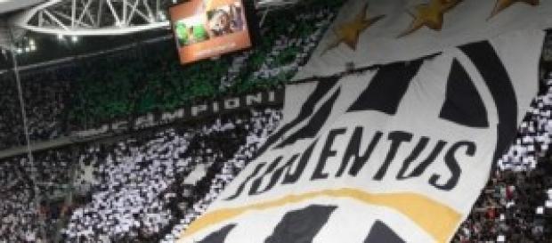 Tifosi Juventini allo stadio Tifosi Juventini allo stadio