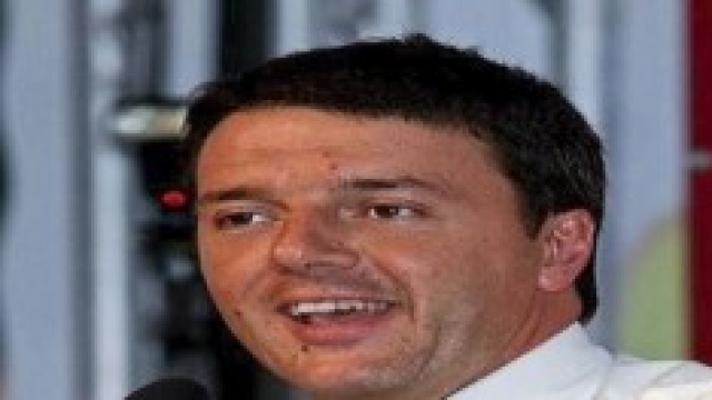 Matteo Renzi e gli imprecisati 'poteri forti'