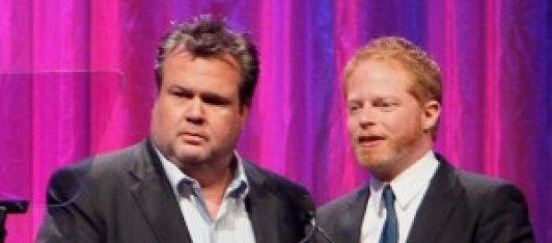 Jesse Tyler Ferguson, gay también en la vida real. Jesse Tyler Ferguson, gay también en la vida real.