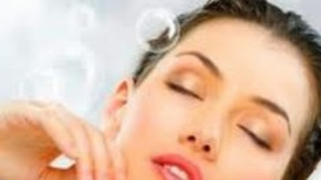 Arriva il ringiovanimento con il lifting laser 