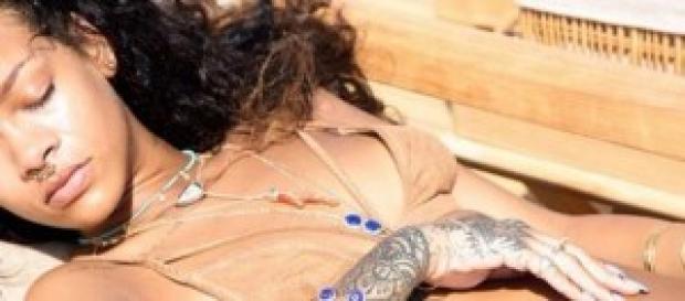 Rihanna, hot in bikini - da Instagram Rihanna, hot in bikini - da Instagram