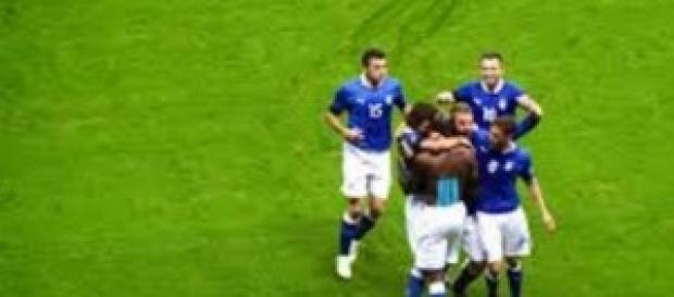 L'Italia vince contro l'Olanda di Hiddink L'Italia vince contro l'Olanda di Hiddink