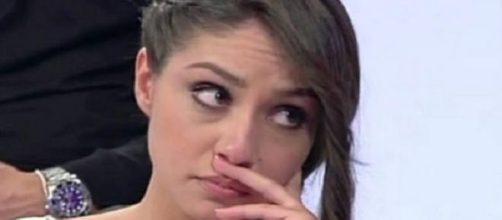 Sharon fa passi avanti, Rama e Jonas vero amore?