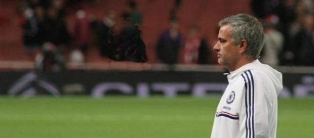 Mourinho entrou mal em 2015. Mourinho entrou mal em 2015.