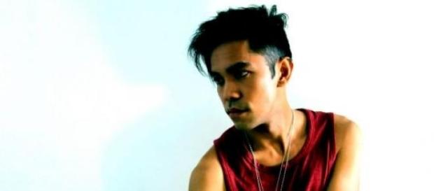 Allen Centeno - 'Who Are You?' Allen Centeno - 'Who Are You?'