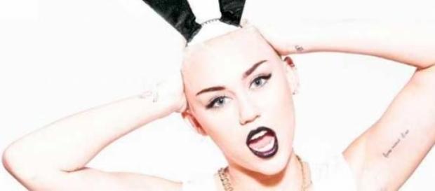 Miley Cyrus será una conejita Playboy en abril Miley Cyrus será una conejita Playboy en abril