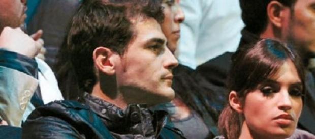 El reconocido futbolista Iker Casillas El reconocido futbolista Iker Casillas