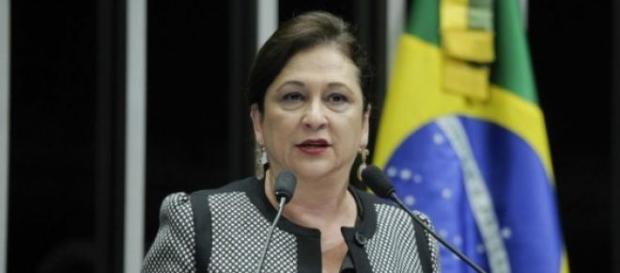 Katia Abreu : « une dame de fer brésilienne » Katia Abreu : « une dame de fer brésilienne »