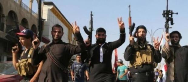 Immagine che rappresenta dei jihadisti. Immagine che rappresenta dei jihadisti.