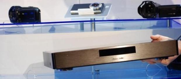 Panasonic Ultra HD Blu-Ray (Clic ampliar imagen) Panasonic Ultra HD Blu-Ray (Clic ampliar imagen)