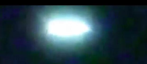 Ufo: nuovi avvistamenti in Germania e Inghilterra Ufo: nuovi avvistamenti in Germania e Inghilterra