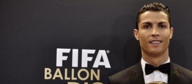 Cristiano Ronaldo venceu a terceira Bola de Ouro Cristiano Ronaldo venceu a terceira Bola de Ouro
