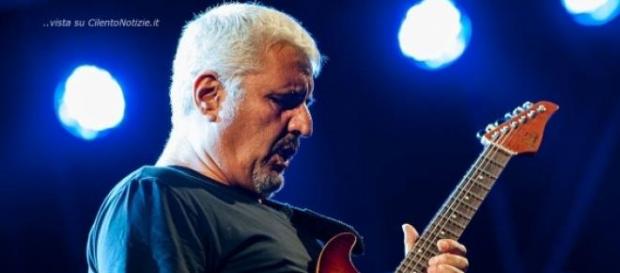 pino daniele, il fratello accusa il medico pino daniele, il fratello accusa il medico