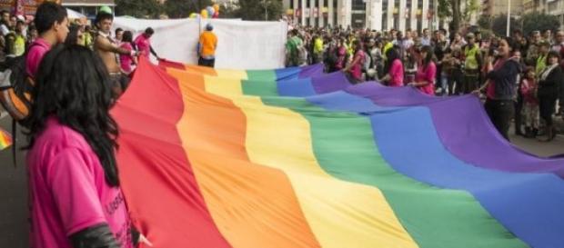 Relações homossexuais são proibidas na Índia. Relações homossexuais são proibidas na Índia.