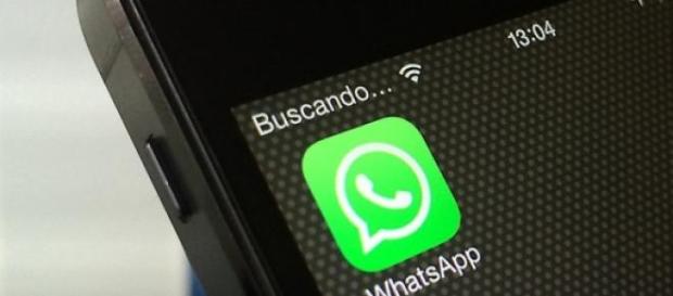 WhatsApp & Blasting News. WhatsApp & Blasting News.
