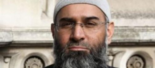 Iman inglese Anjem Choudary