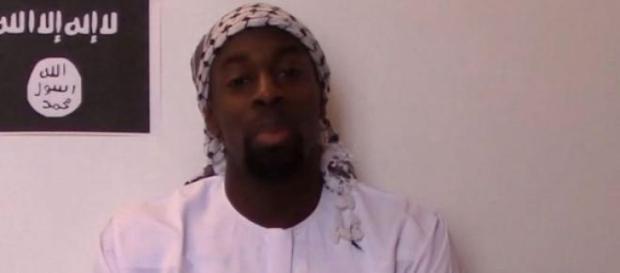 Amedy Coulibaly terrorista auto-finanziato Amedy Coulibaly terrorista auto-finanziato