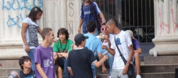 Aos 13 anos, fumar já é um hábito regular Aos 13 anos, fumar já é um hábito regular
