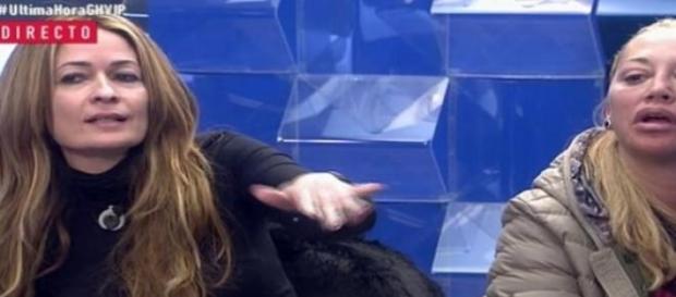 Olvido y Belén Esteban en el confesionario Olvido y Belén Esteban en el confesionario