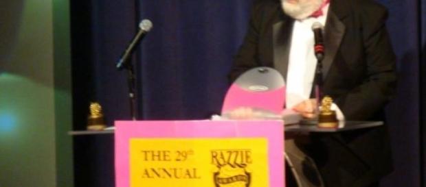 Razzies regressam com nova fornada de sátiras. Razzies regressam com nova fornada de sátiras.