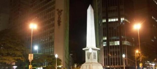 Praça 7, Belo Horizonte, ponto turístico da cidade Praça 7, Belo Horizonte, ponto turístico da cidade