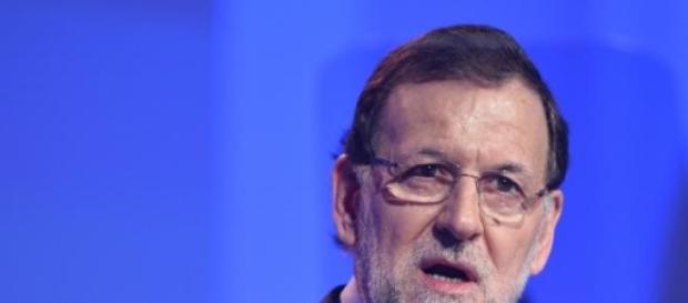 Rajoy prometió imposibles y ahora acusa a Syriza Rajoy prometió imposibles y ahora acusa a Syriza