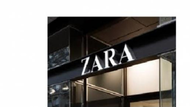 Nella foto: insegna di un negozio Zara