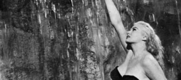 Anita Ekberg e 'La dolce vita' di Federico Fellini Anita Ekberg e 'La dolce vita' di Federico Fellini