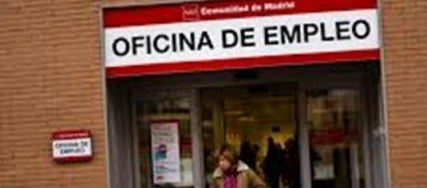 Ayuda a parados de larga duración Ayuda a parados de larga duración