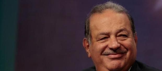 Carlos slim possède près de 17% du NYTimes. Carlos slim possède près de 17% du NYTimes.