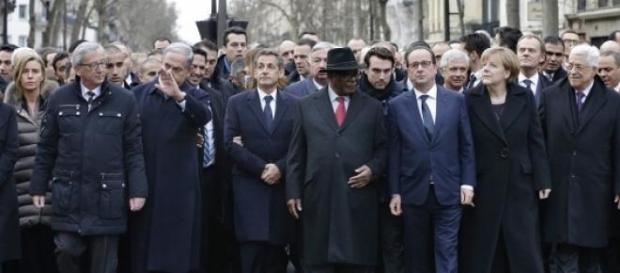 Fallait-il inviter les ennemis de la liberté? Fallait-il inviter les ennemis de la liberté?