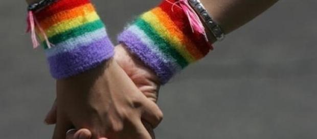 Los homosexuales suelen ser víctimas de bulling Los homosexuales suelen ser víctimas de bulling