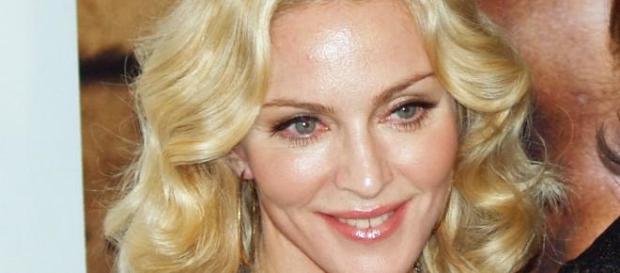 Novo CD de Madonna chama-se Rebel Heart. Novo CD de Madonna chama-se Rebel Heart.