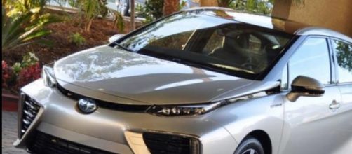  Toyota Mirai ad idrogeno, "Boom" di prenotazioni 