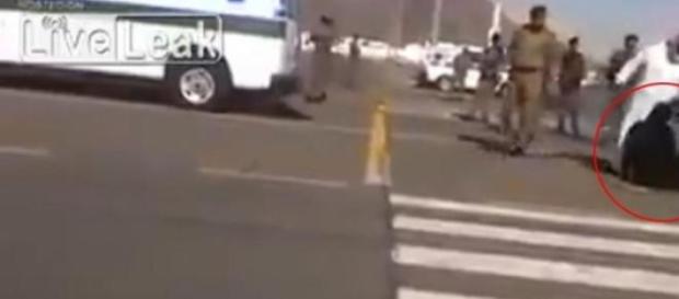 Il luogo in cui la donna è stata decapitata. Il luogo in cui la donna è stata decapitata.