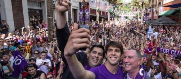 Kaka en su recibimiento en Orlando Kaka en su recibimiento en Orlando