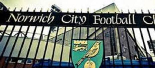 Norwich and Ipswich continued their promotion push Norwich and Ipswich continued their promotion push