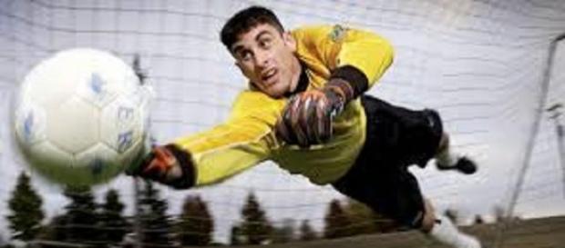Should teams have extra keepers on the bench? Should teams have extra keepers on the bench?