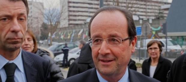 François Hollande connait une hausse de popularité François Hollande connait une hausse de popularité